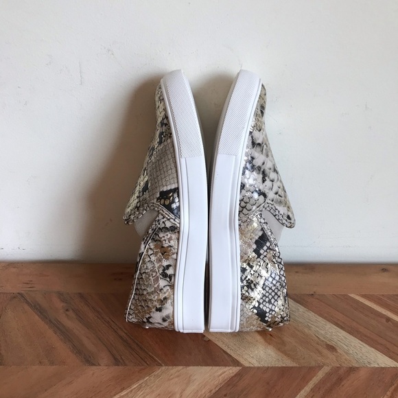 Steve Madden | Snake Print Sahary Slip On Sneaker - Picture 6 of 6